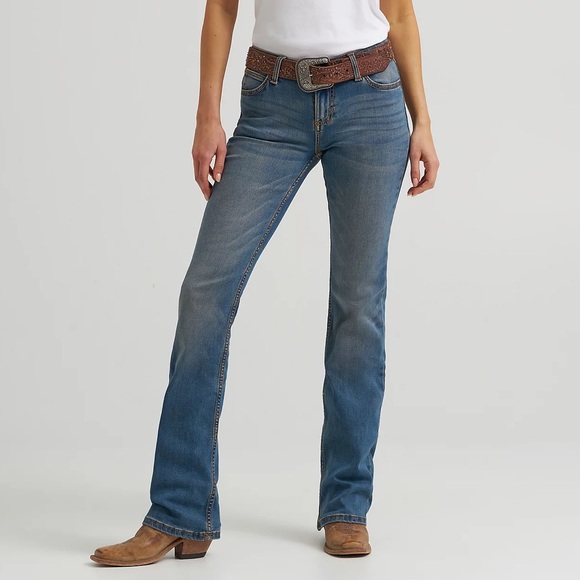 Wrangler Women's Retro Mae Mid Rise Stretch Boot Cut Jeans Size 13x32 - Picture 1 of 10